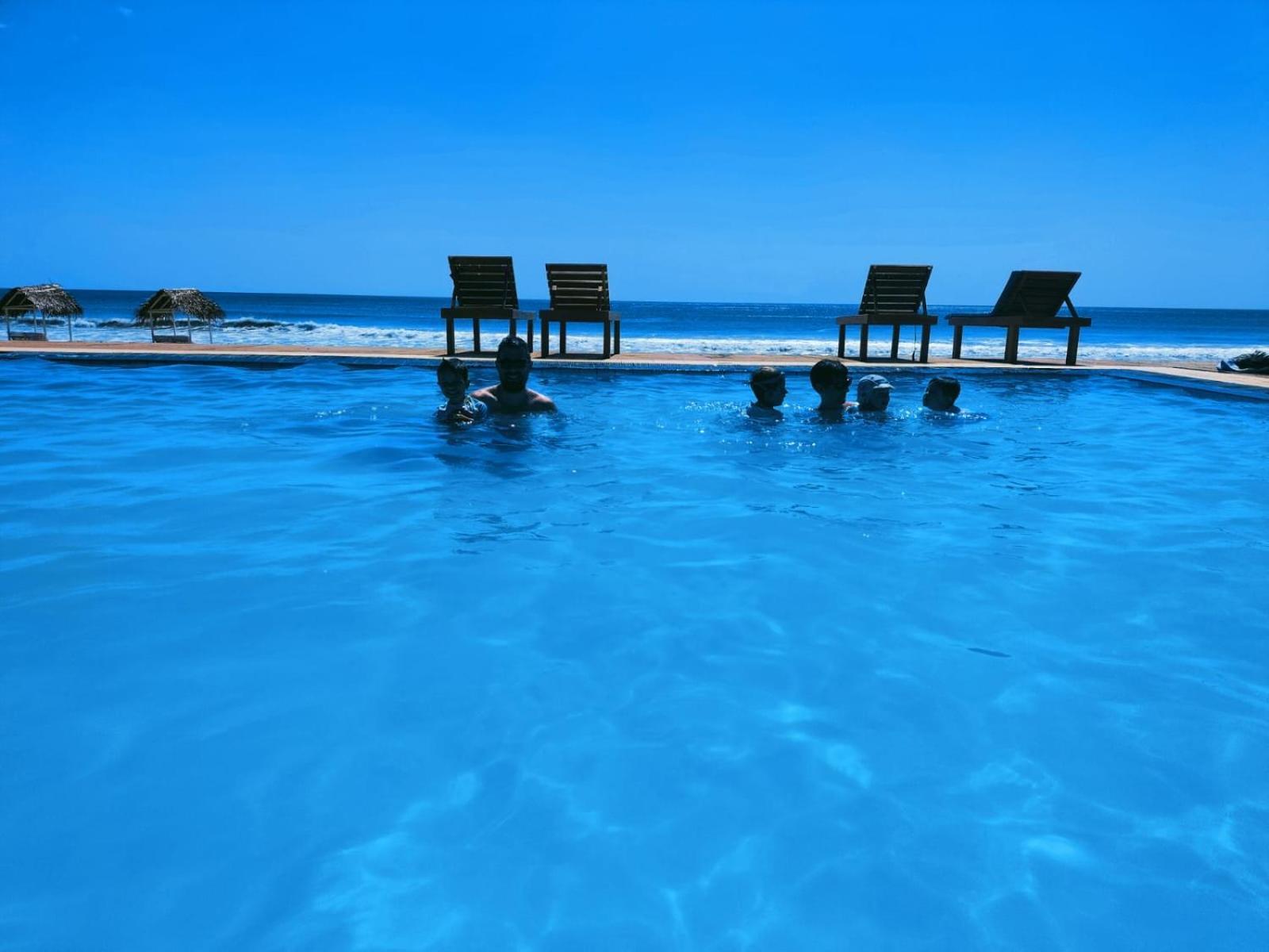 Hotel Coral Bay 트링코말리 외부 사진